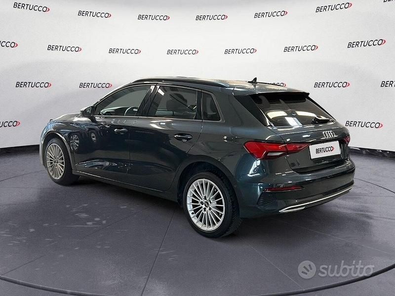 Usata Audi A3 Business 116 CV (85 kW) 2021 Grigio Berlina
