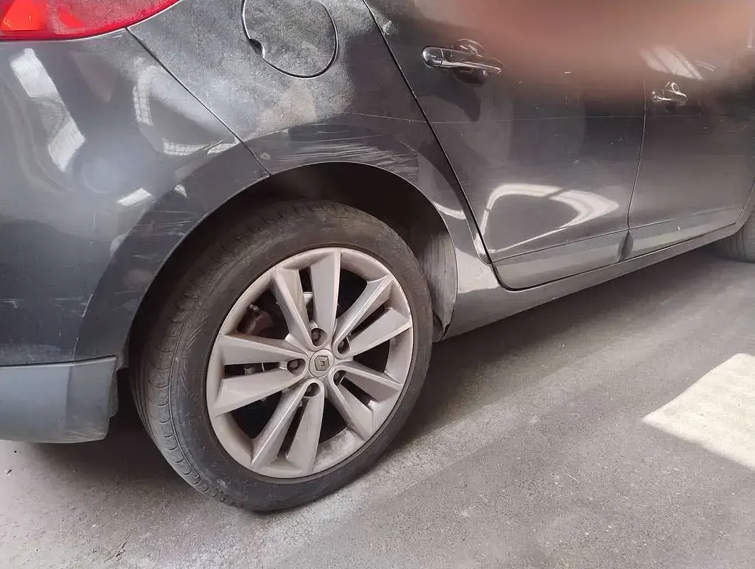 Usata Renault Mégane III 110 CV (80 kW) 2012 Grigio Berlina