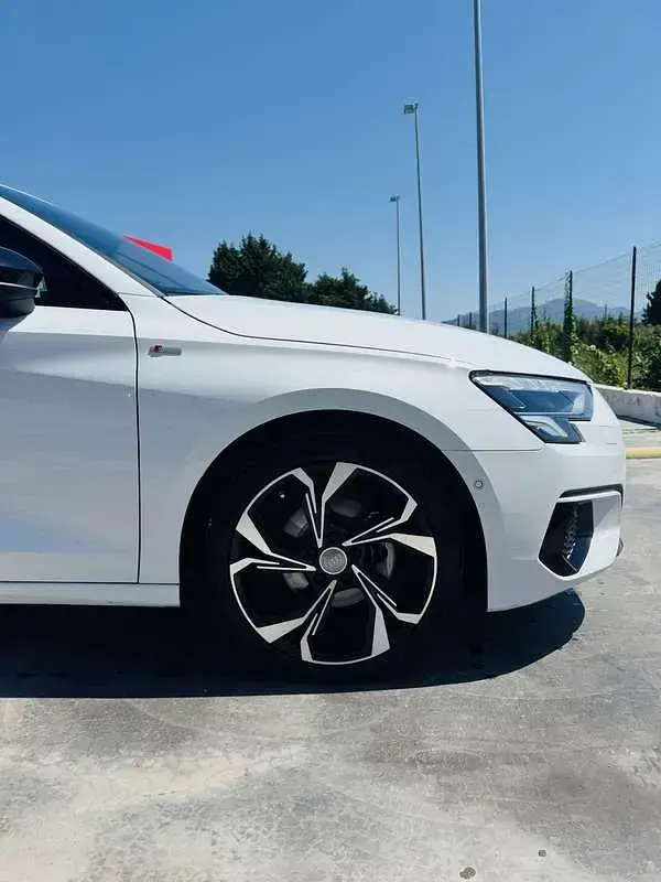 Usata Audi A3 Advanced 116 CV (85 kW) 2022 Berlina