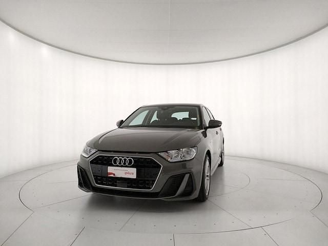 Usata Audi A1 Sportback S-Line 110 CV (80 kW) 2022 Z7 grigio chronos metallizzato Utilitaria