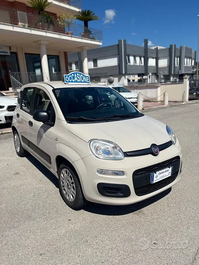 Usata Fiat Panda Lounge 69 CV (50 kW) 2017 Beige Utilitaria