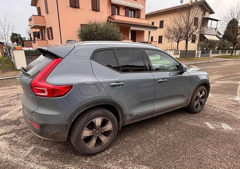 Usata Volvo XC40 Business Edition 150 CV (110 kW) 2020 SUV