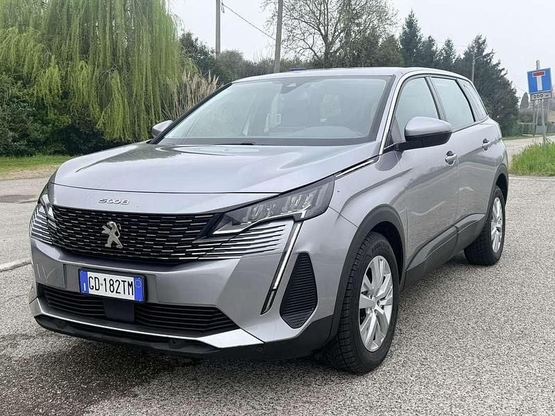 Usata Peugeot 5008 Business-Line 131 CV (96 kW) 2020 SUV