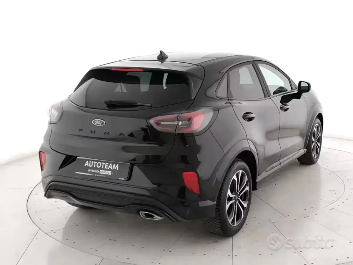 Usata Ford Puma ST-Line 125 CV (91 kW) 2024 Nero metallizzato SUV
