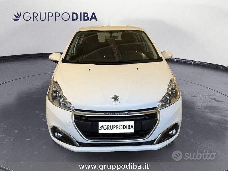 Usata Peugeot 208 Allure 102 CV (75 kW) 2019 Bianco Utilitaria