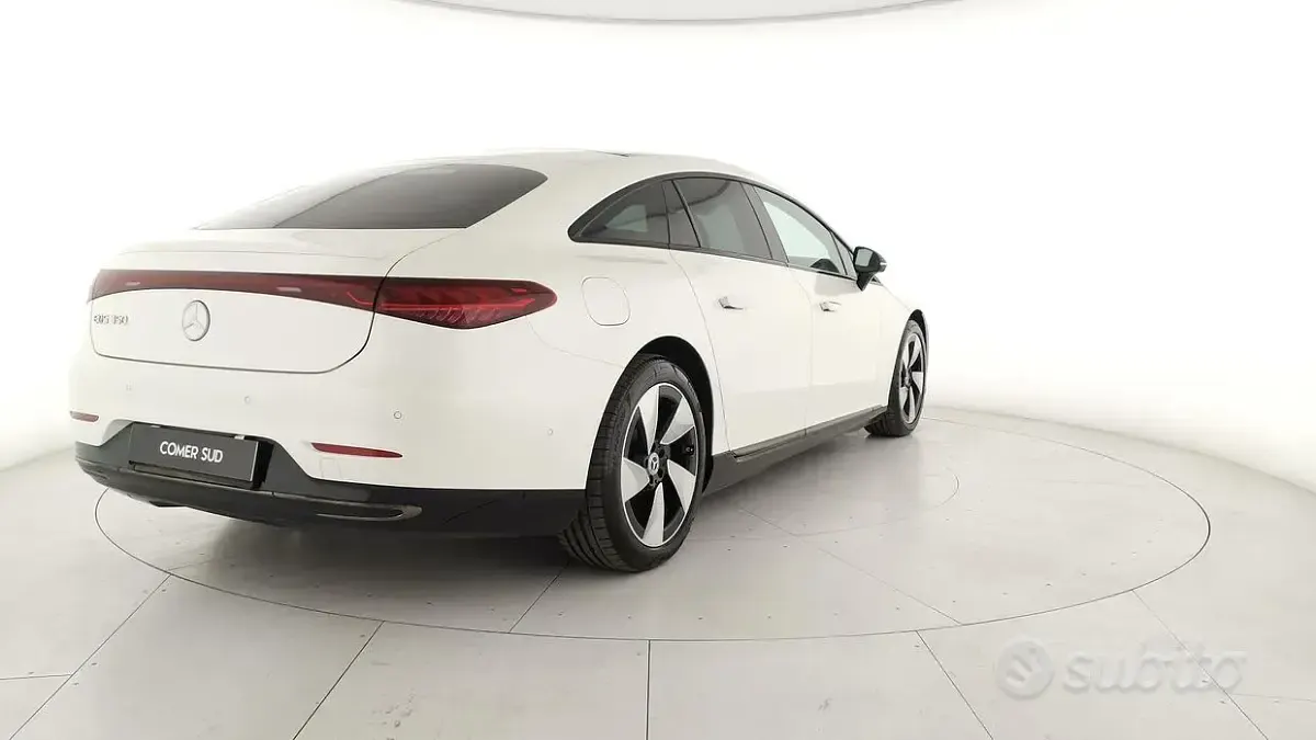 Usata Mercedes EQS350 Luxury 260 kW (354 CV) 2022 Bianco Utilitaria