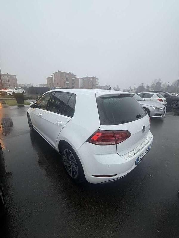 Usata VW Golf VII Business 116 CV (85 kW) 2019 Bianco Berlina