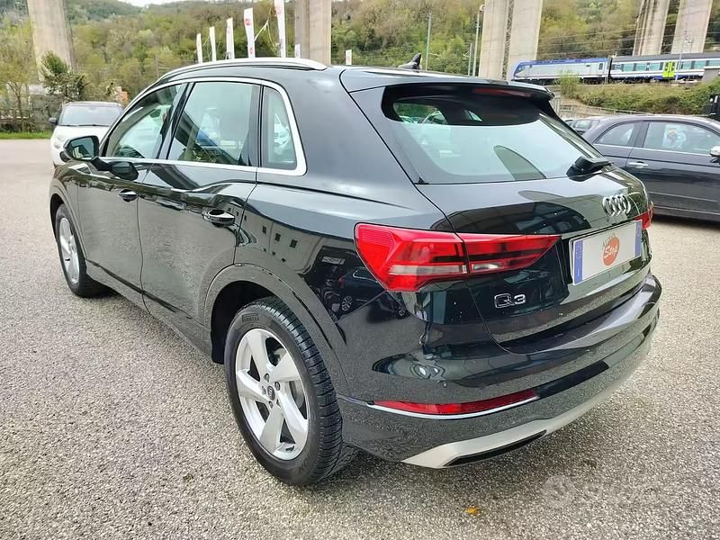 Usata Audi Q3 Advanced 150 CV (110 kW) 2021 Nero SUV