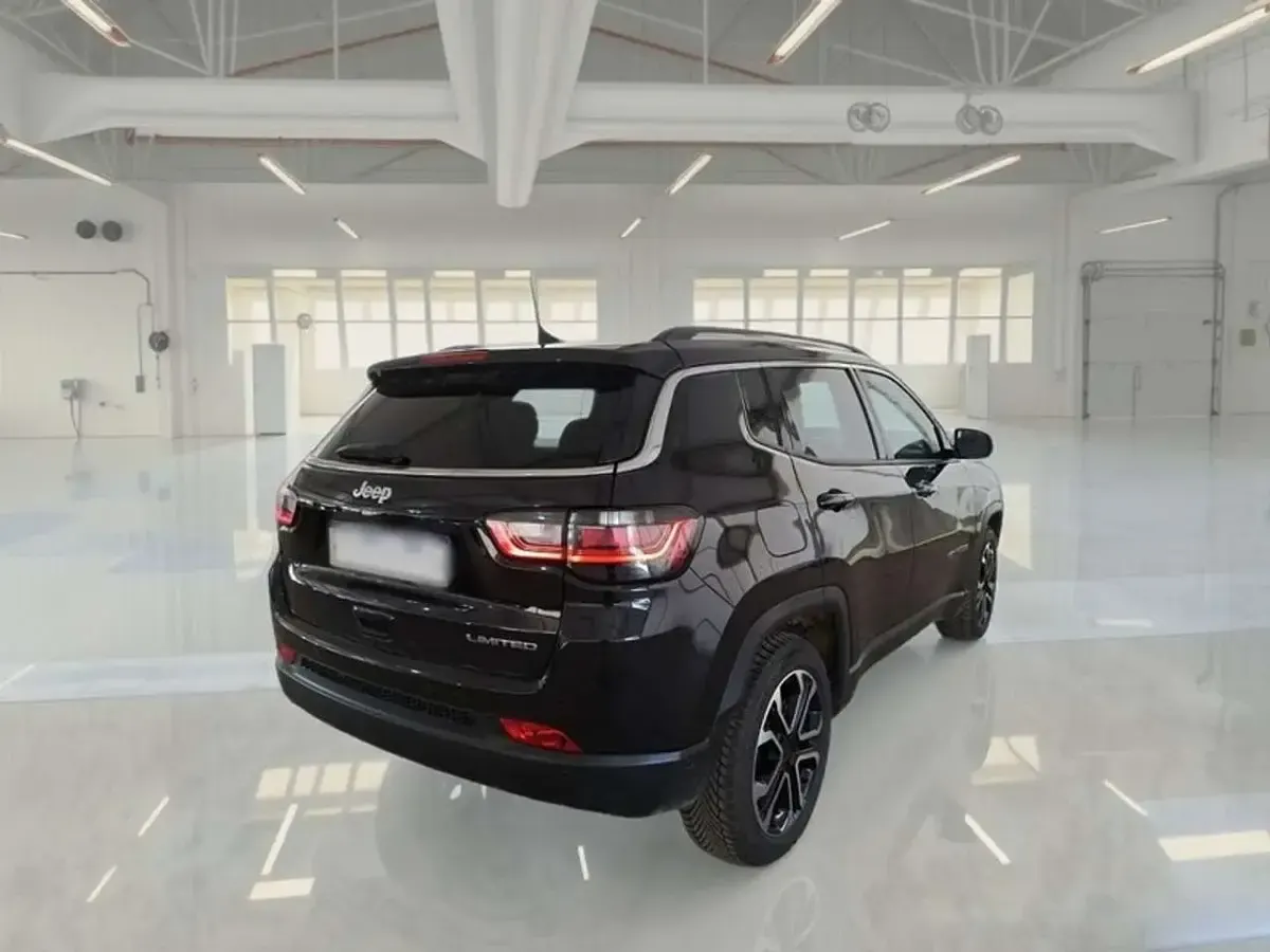 Usata Jeep Compass Limited 131 CV (96 kW) 2021 Nero SUV