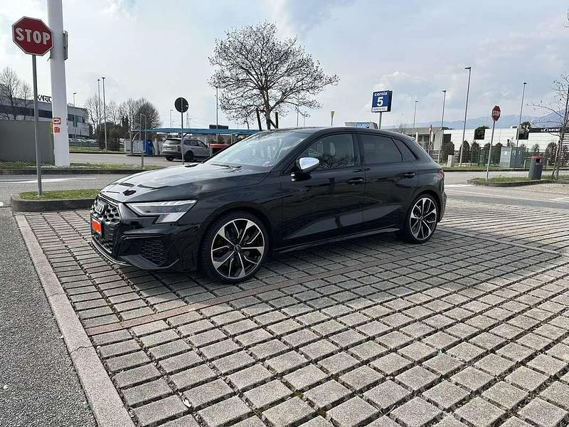 Usata Audi S3 Sport 310 CV (228 kW) 2023 Berlina