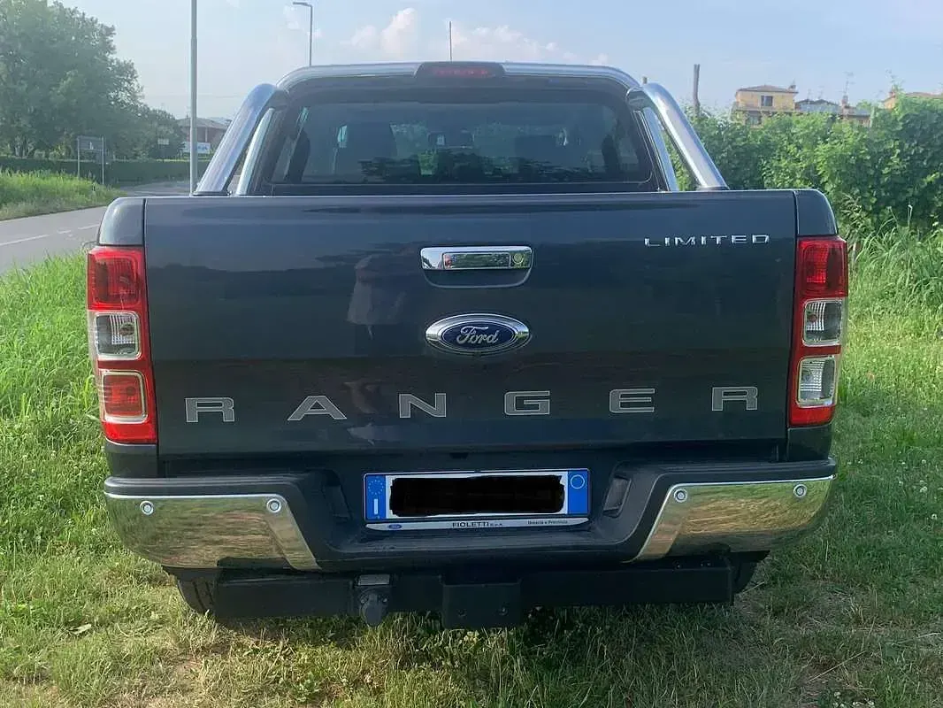 Usata Ford Ranger Limited 160 CV (117 kW) 2016 Pick-up