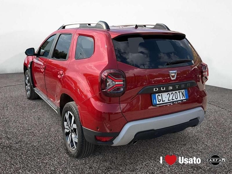 Usata Dacia Duster Prestige 101 CV (74 kW) 2022 Rosso SUV