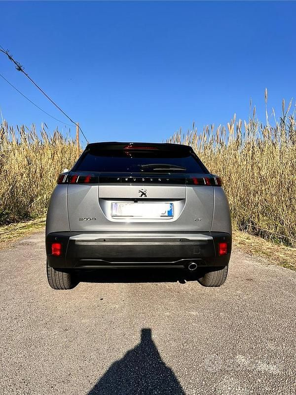 Usata Peugeot 2008 GTi 131 CV (96 kW) 2022 Grigio SUV