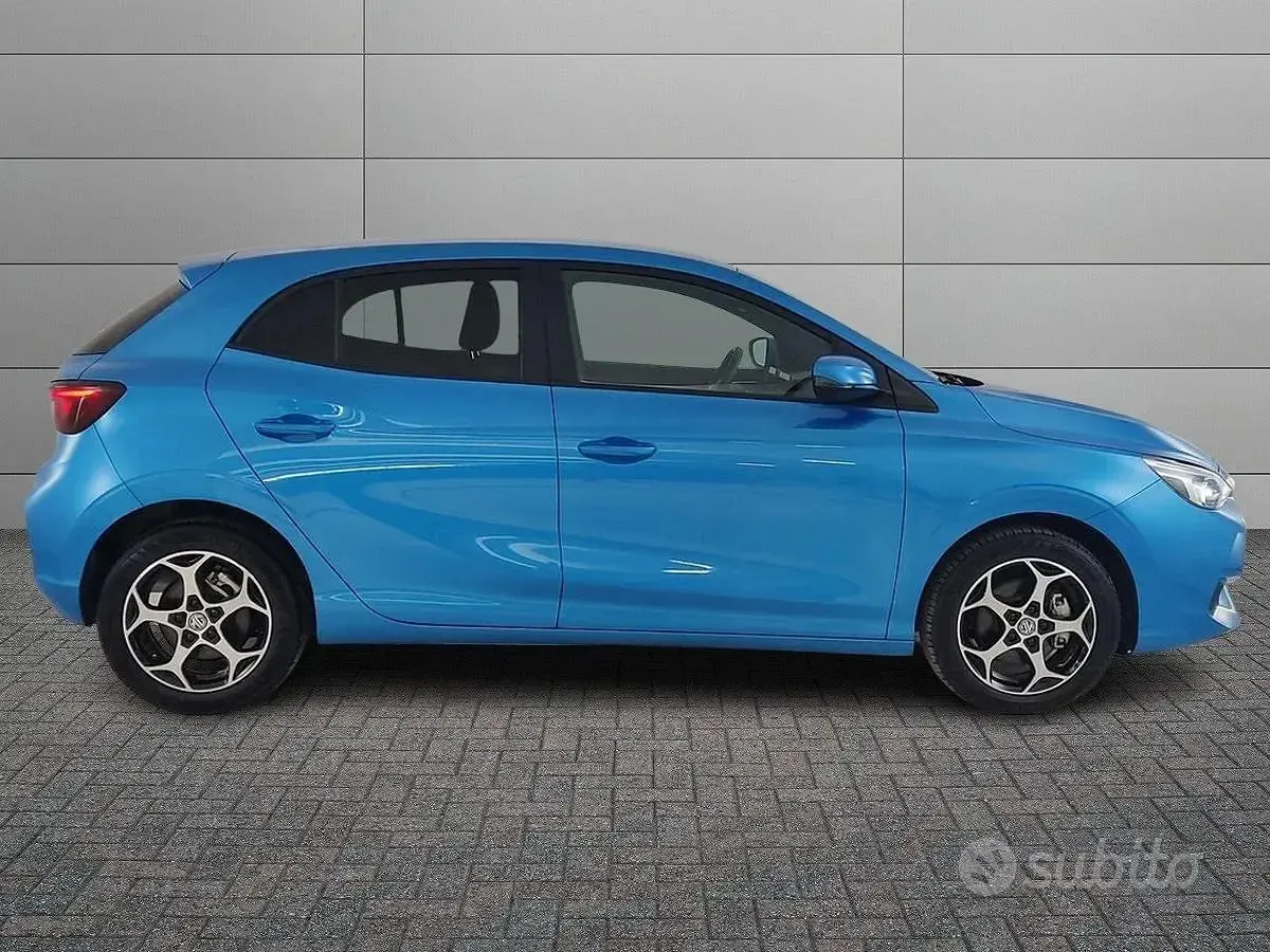 Usata MG MG3 Luxury 102 CV (75 kW) 2024 Blu Utilitaria