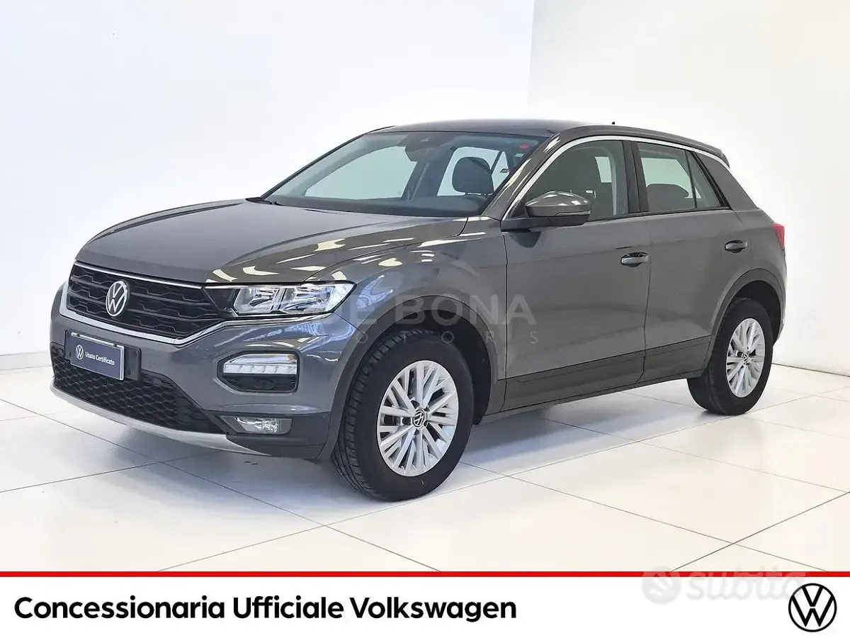 Usata VW T-Roc Business 116 CV (85 kW) 2021 Grigio SUV