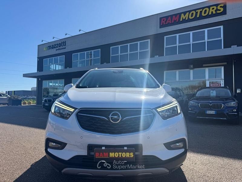 Usata Opel Mokka Innovation 140 CV (102 kW) 2016 Bianco SUV