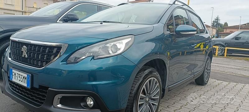 Usata Peugeot 2008 Allure 82 CV (60 kW) 2018 Verde SUV