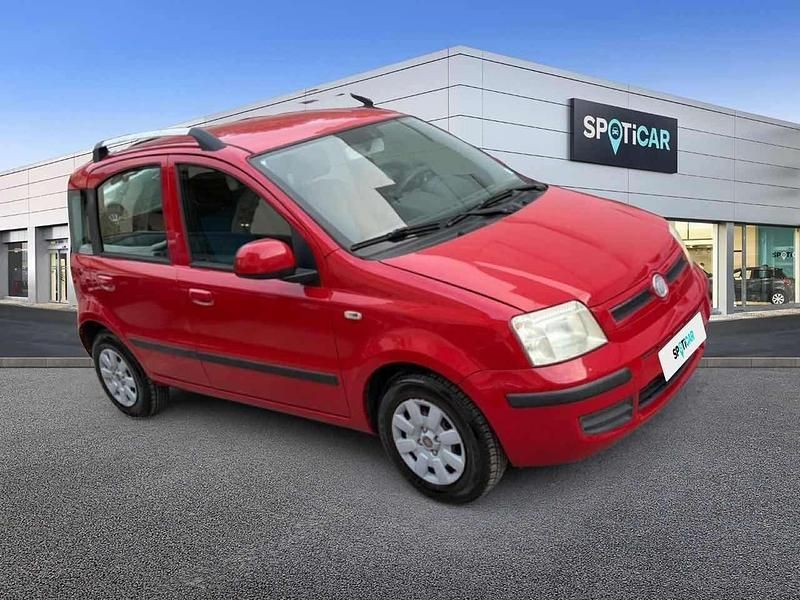 Usata Fiat Panda Dynamic 69 CV (50 kW) 2010 Rosso Utilitaria
