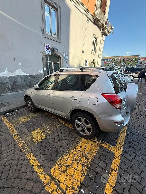 Usata Toyota RAV4 2008 SUV