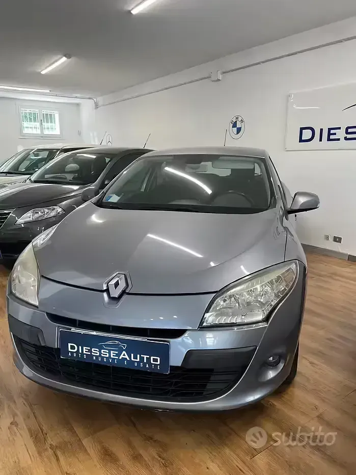 Usata Renault Mégane Dynamique 110 CV (80 kW) 2009 Grigio Berlina