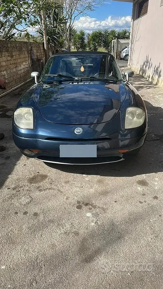 Usata Fiat Barchetta 131 CV (96 kW) 2002 Blu Cabrio
