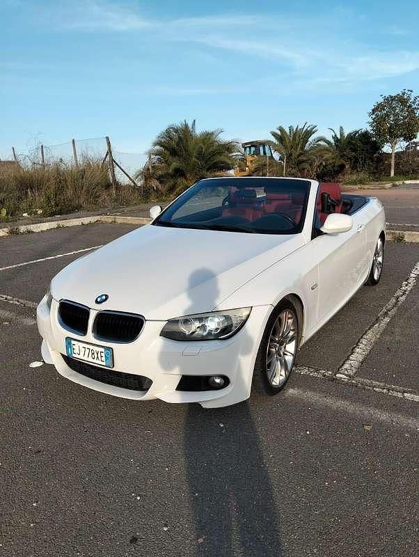 Usata BMW 320 Cabriolet M Sport 184 CV (135 kW) 2011 Cabrio