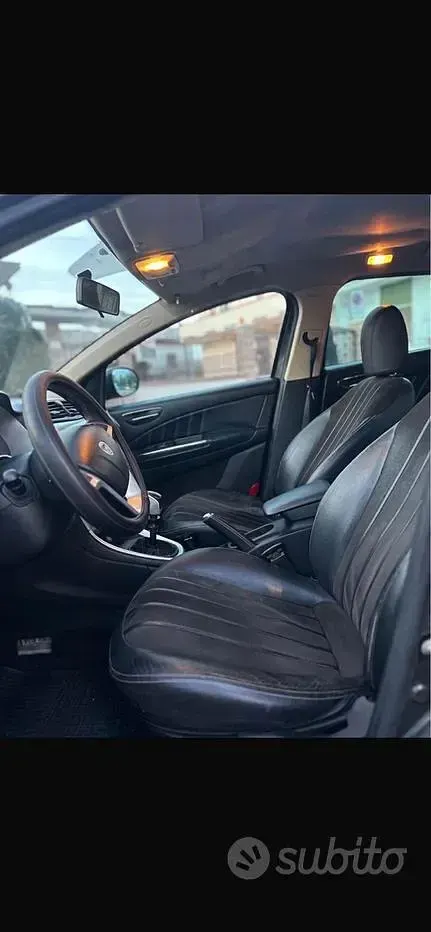 Usata Lancia Delta 2007 Grigio Utilitaria