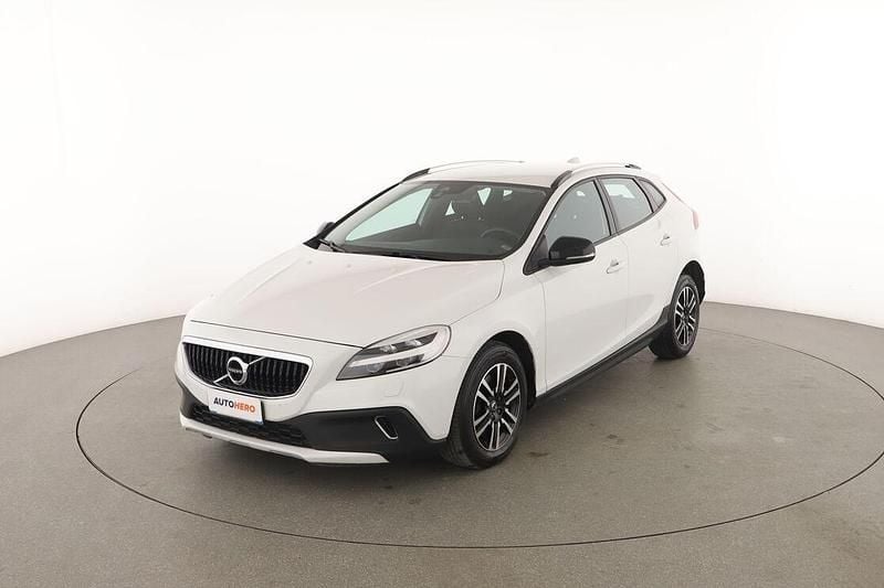 Usata Volvo V40 CC Business Edition 120 CV (88 kW) 2018 Bianco Station wagon