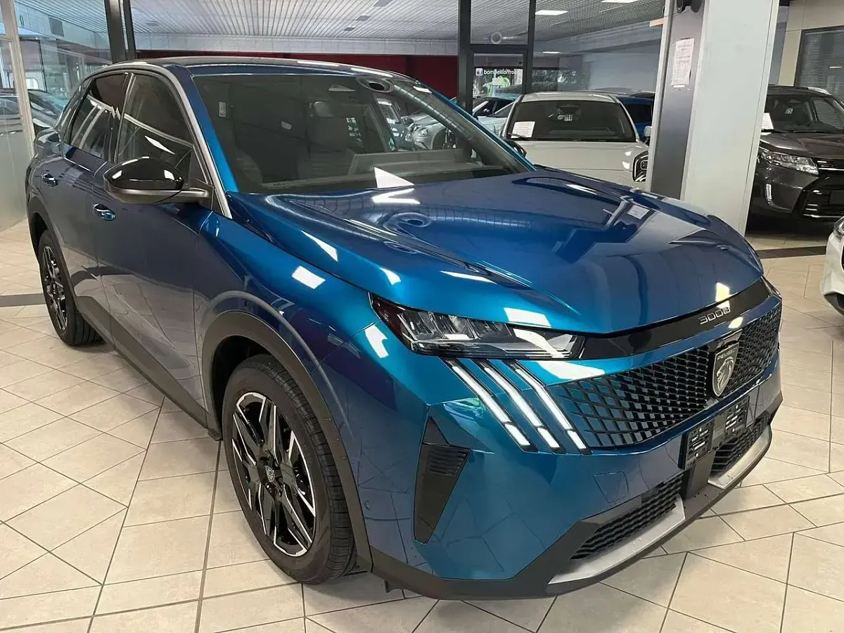 Nuova Peugeot 3008 Allure 145 CV (106 kW) 2026 Other SUV