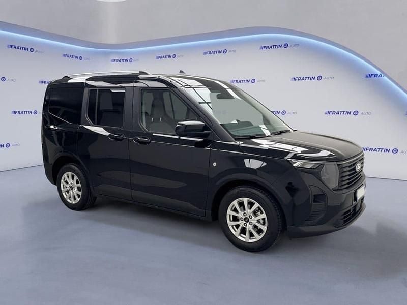 Usata Ford Tourneo Courier Titanium 125 CV (91 kW) 2024 Monovolume
