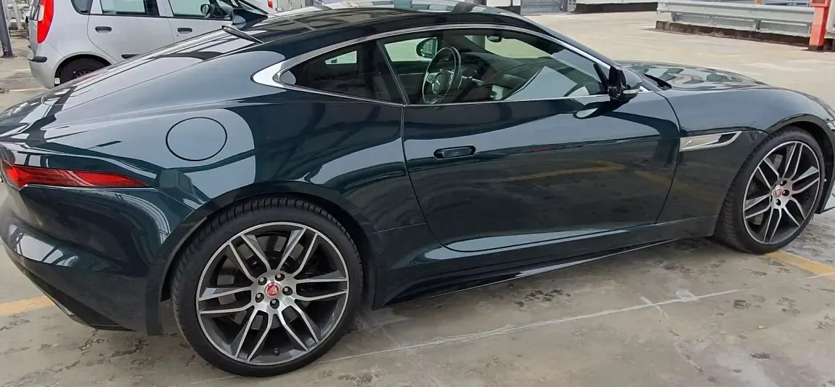 Usata Jaguar F-Type R-Dynamic 300 CV (220 kW) 2023 Coupé