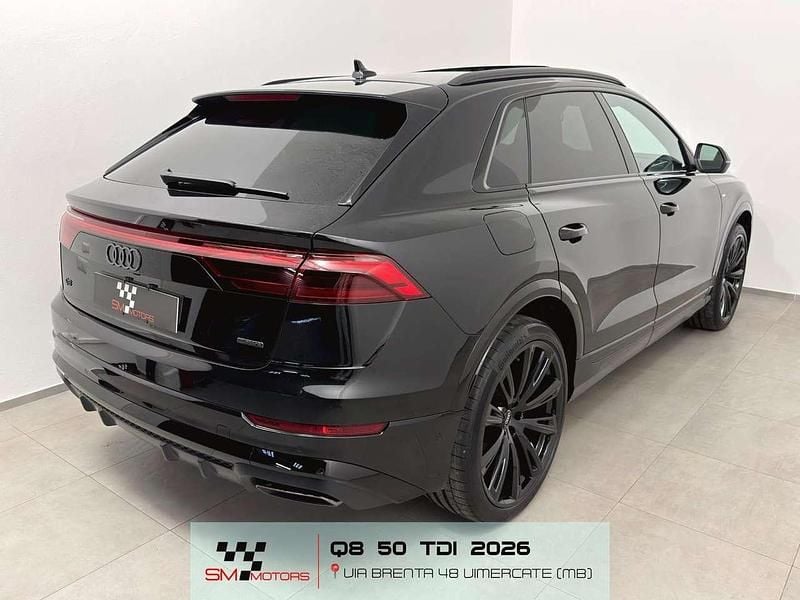 Nuova Audi Q8 S-Line 286 CV (210 kW) 2026 Nero mythos SUV