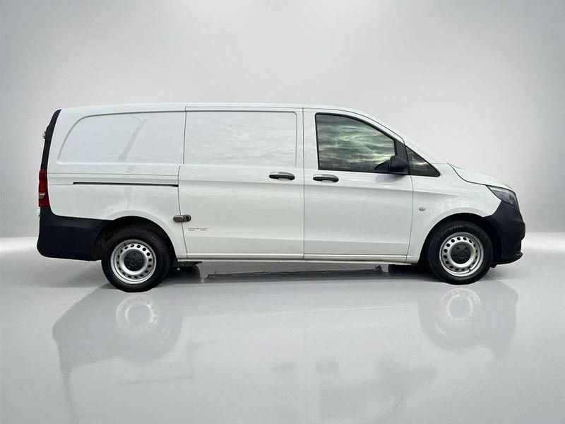 Usata Mercedes Vito 102 CV (75 kW) 2021 Grigio Furgone