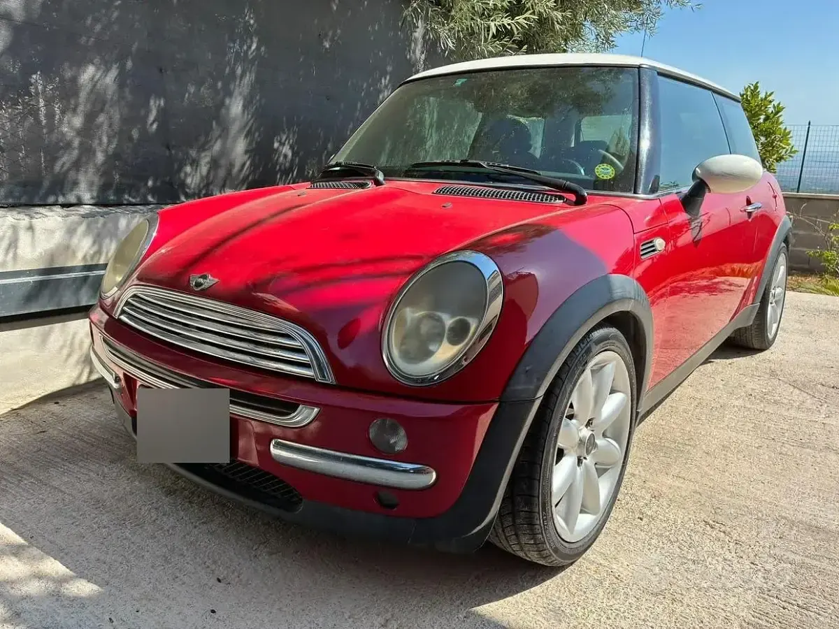 Usata Mini Cooper 116 CV (85 kW) 2003 Rosso Utilitaria