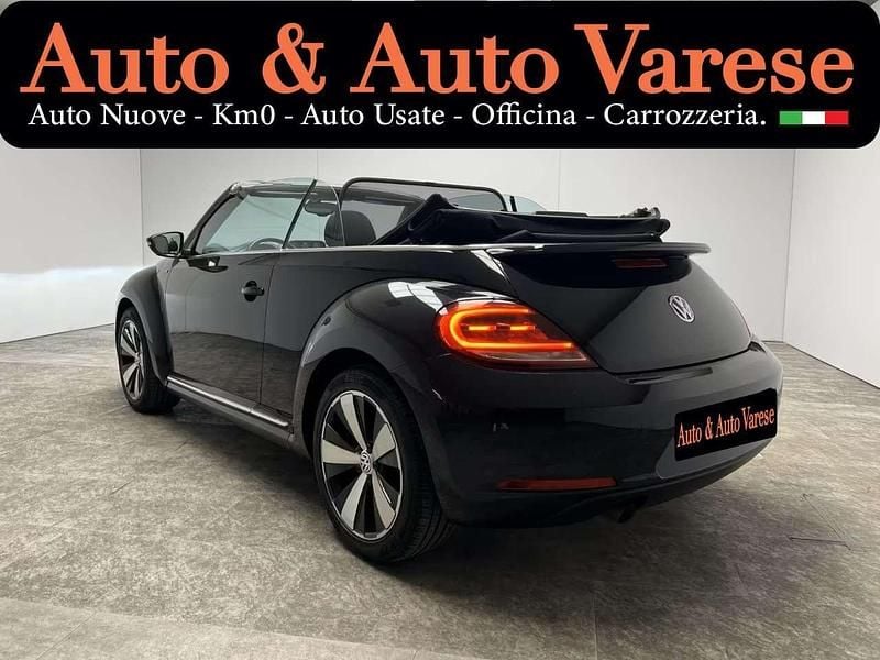 Usata VW Beetle Cabriolet Allstar 105 CV (77 kW) 2016 Nero Cabrio
