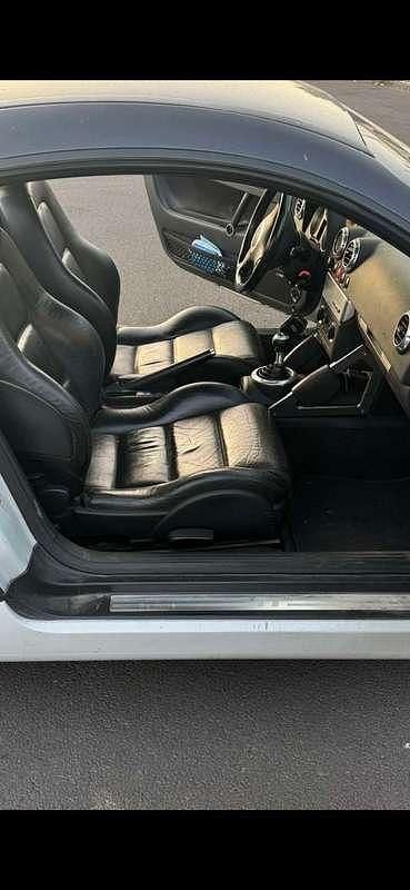 Usata Audi TT Roadster Ambiente 224 CV (164 kW) 2003 Cabrio