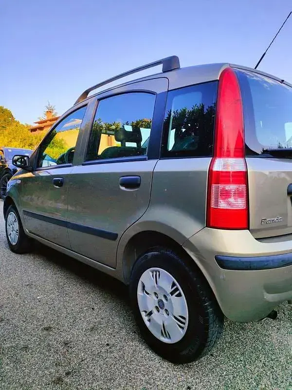 Usata Fiat Panda Emotion 60 CV (44 kW) 2008 Oro Utilitaria