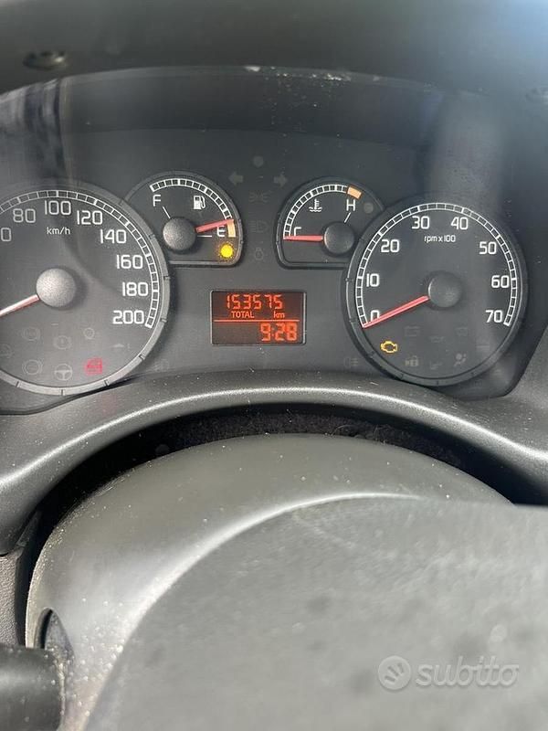 Usata Fiat Punto 2004 Utilitaria