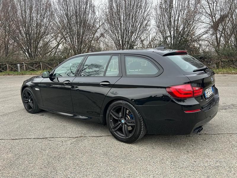 Usata BMW 520 M Sport 183 CV (134 kW) 2011 Nero Station wagon