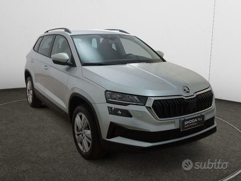 Usata Skoda Karoq Executive 116 CV (85 kW) 2024 Argento SUV