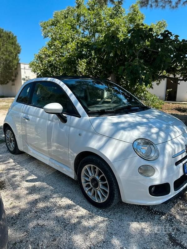 Bianco Usata 2014 Fiat 500 Cabrio | 10.000 € (Molto cara) - Immagine 1/4