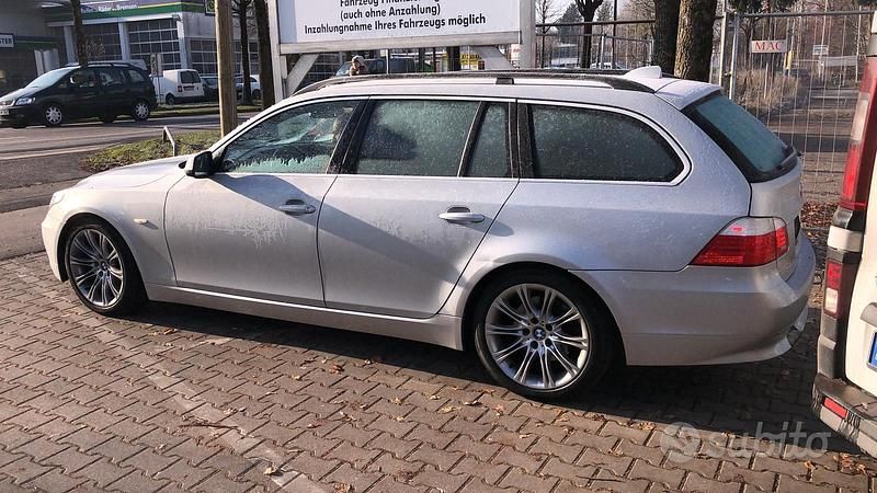 Usata BMW 530 M Sport 2010 Grigio Station wagon