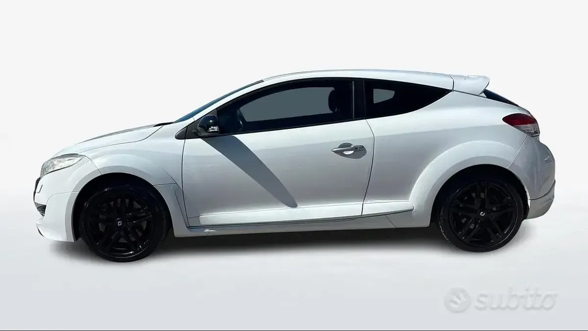 Usata Renault Mégane Coupé R.S. 250 CV (183 kW) 2010 Bianco Coupé