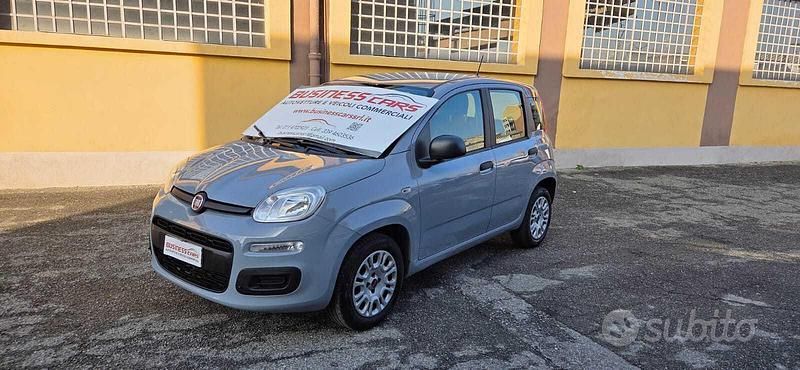 Usata Fiat Panda Easy 69 CV (50 kW) 2020 Grigio Utilitaria