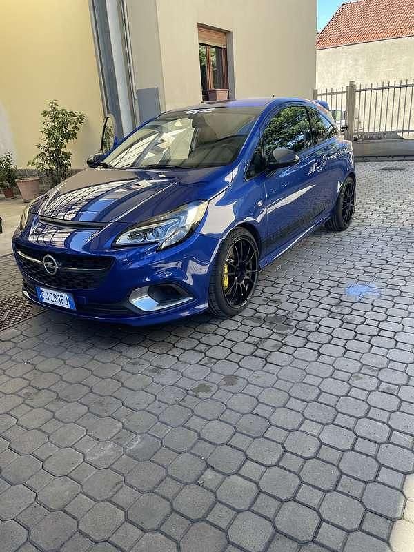 Usata Opel Corsa OPC 207 CV (152 kW) 2017 Berlina