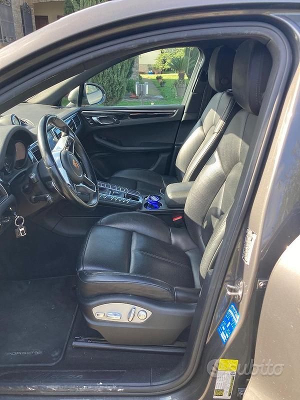 Usata Porsche Macan 2018 Grigio SUV