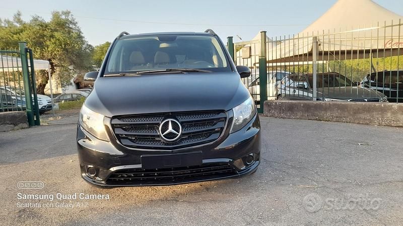 Usata Mercedes Vito 136 CV (100 kW) 2019 Nero Furgone