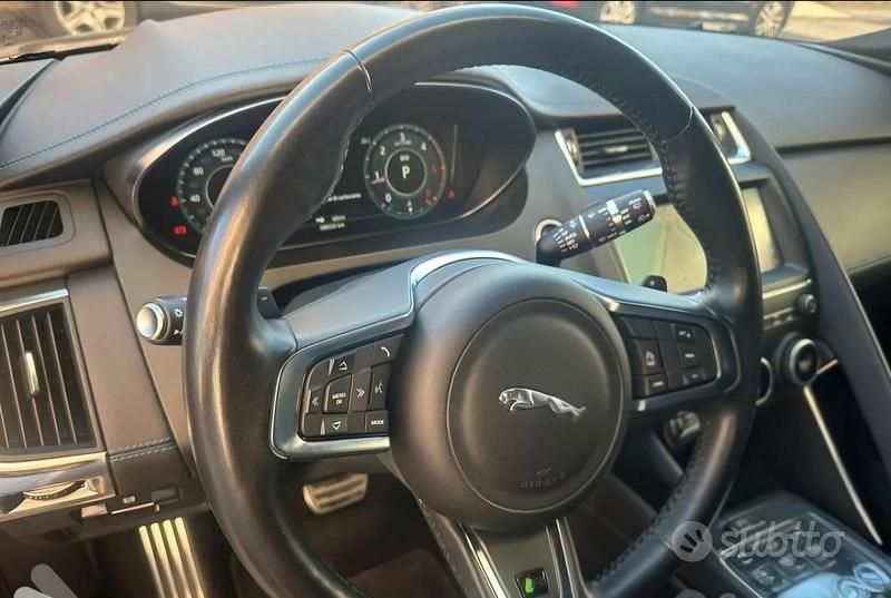 Usata Jaguar E-Pace 150 CV (110 kW) 2018 Grigio SUV