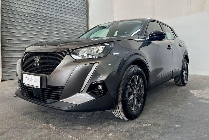Usata Peugeot 2008 Active 131 CV (96 kW) 2022 Grigio SUV