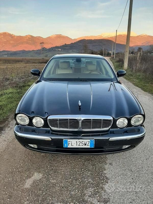 Usata Jaguar XJL 298 CV (219 kW) 2006 Nero Berlina